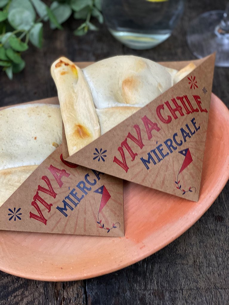 ESTUCHE EMPANADAS VIVA CHILE