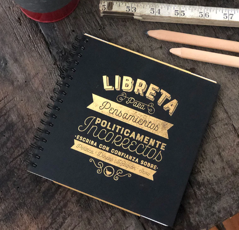 LIBRETA ANILLADA FOLIA POLITICAMENTE