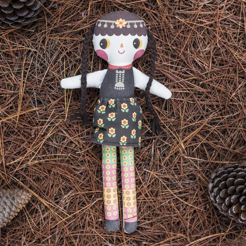 MUÑECA MAPUCHE